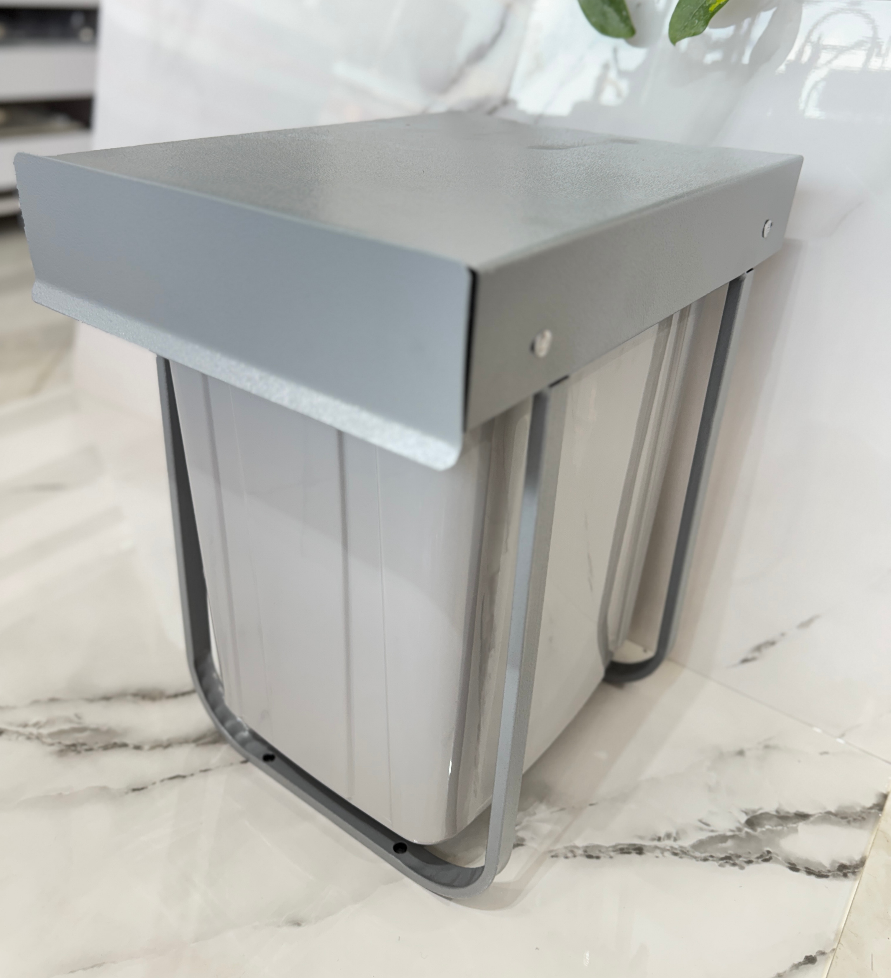سطل زباله ریلی تک مخزن کابینت